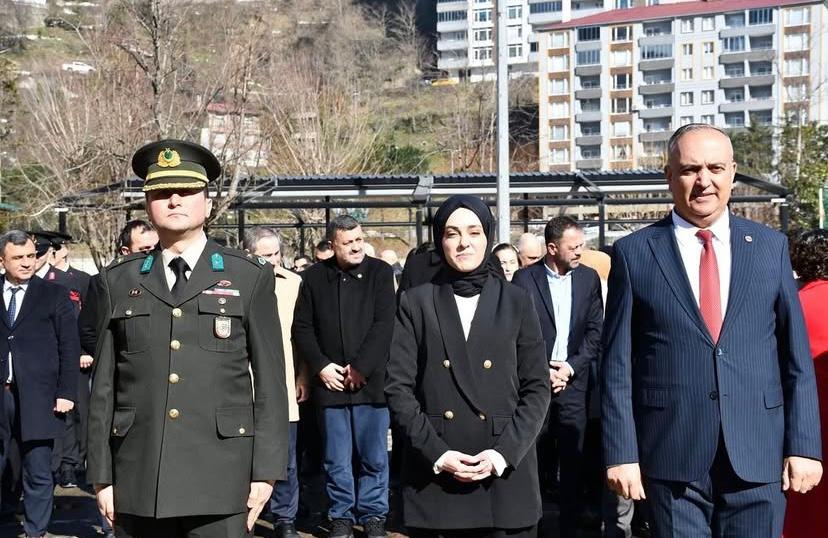 Kaymakamımız Sayın Betül BÜYÜKKILIÇ, “ 7 Mart Borçka’nın Düşman İşgalinden Kurtuluşunun 104. Yıl Dönümü”  Programına Katıldı.