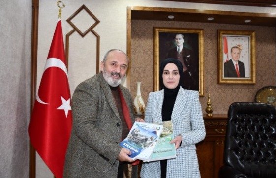 Kaymakamımız Sayın Betül BÜYÜKKILIÇ, Eğitime Destek Platformu (EDEP) İl Başkanı Eyüp Aytekin, İl ve İlçe Temsilcilerini Makamında Kabul Etti. 
